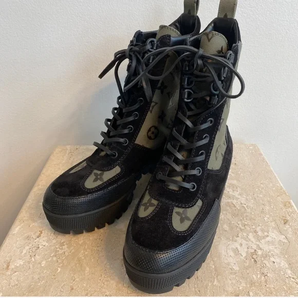 Louis Vuitton Desert Boot - Picture 2 of 9